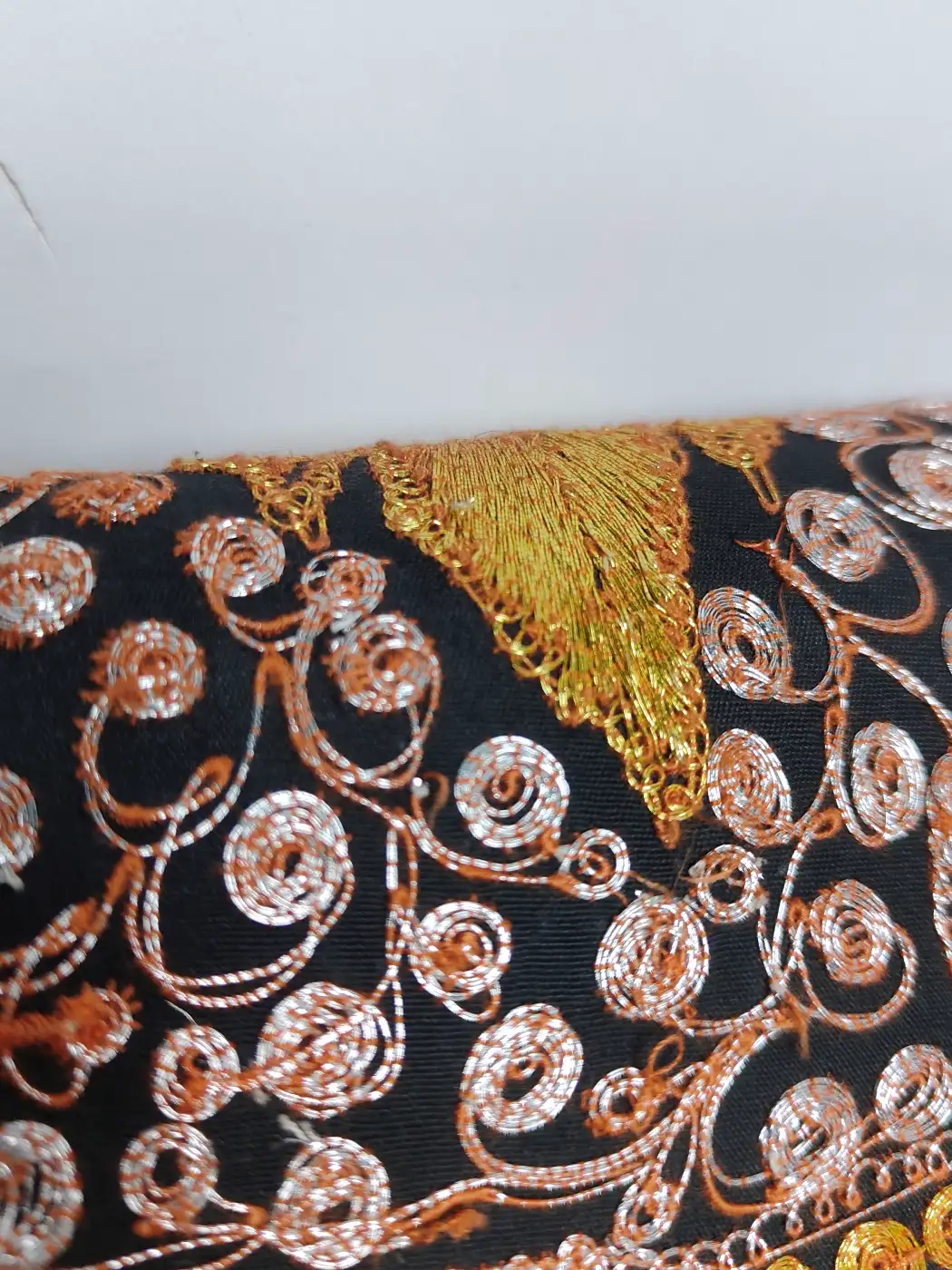 Botte Tilla Embroidered Silk Round Clutch in Black - Andaz - Image 2