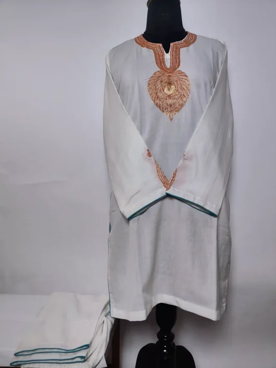 White Kashmiri Humah Botte Tilla Co-ord Set in Summer Cool Cotton