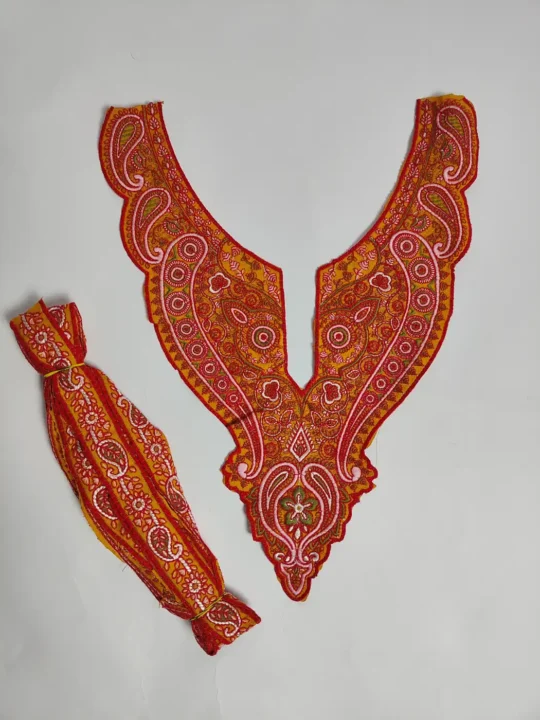 Kashmiri Mustard Naqsh Patch with Lace | Sozni Embroidery