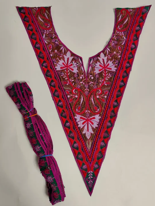 V Shape Kashmiri Dark Green Patch with Lace | Sozni Embroidery