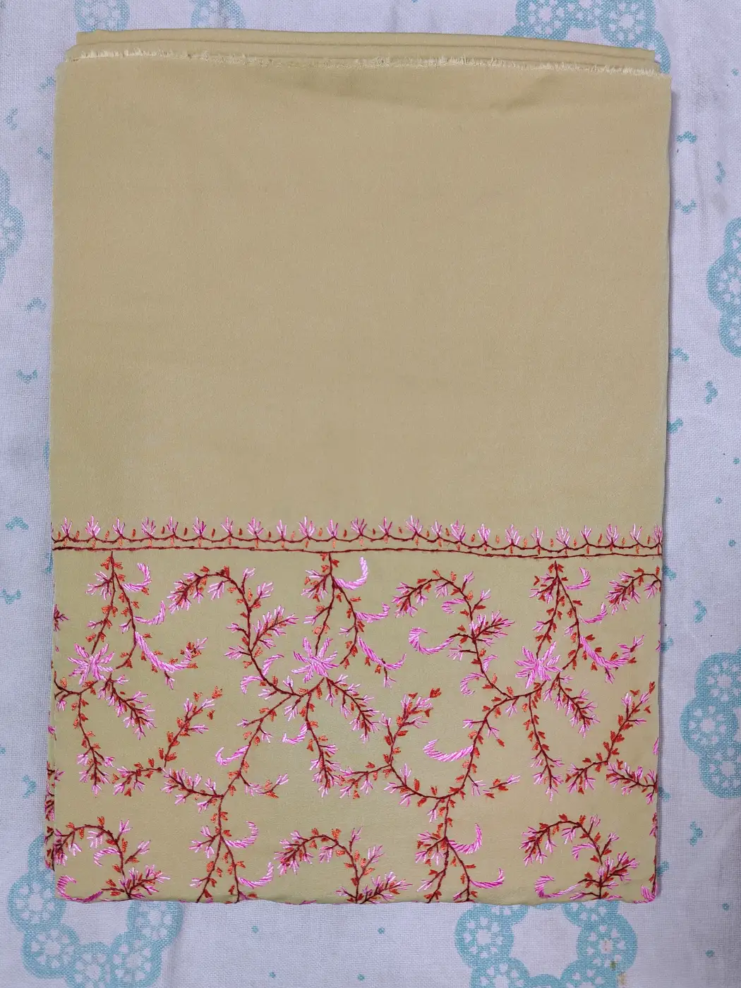 Beige Kashmiri Saree in Crepe with Gulbahar Hand Sozni Embroidery - Image 4