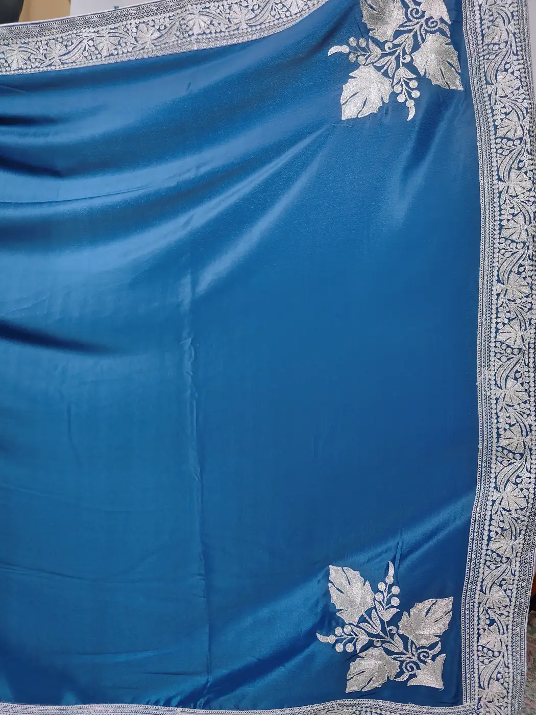 Tilla Embroidered Blue Saree in Crepe Gulistan-e-Raunaq - Image 3