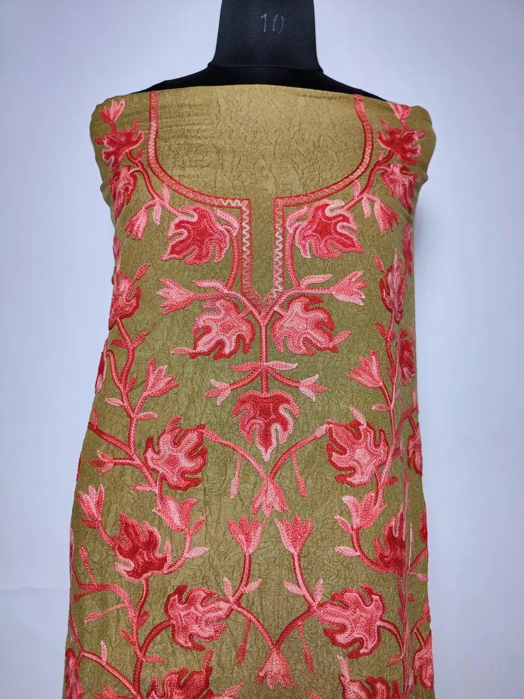 Kashmiri 2pc Light Green Suit in Crush Cotton Afreen with Chinari Aari Embroidery - Image 2