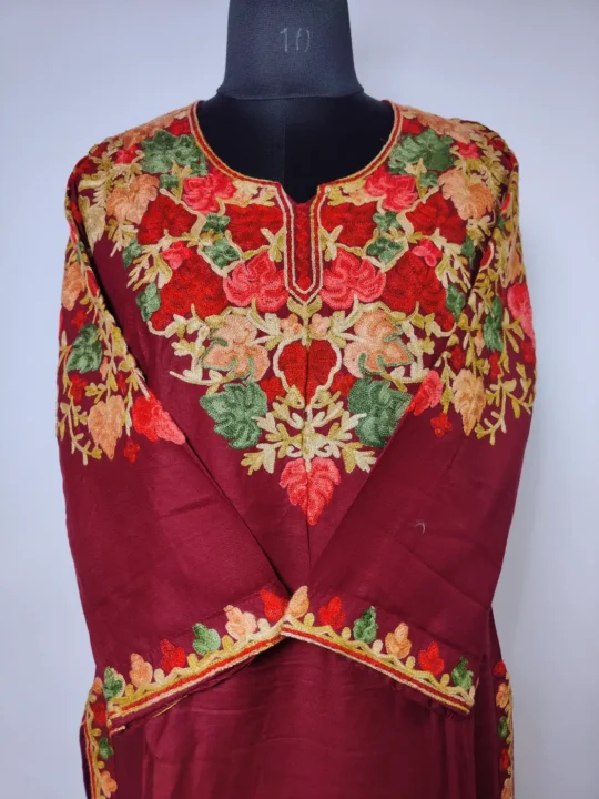 Kurti Set in Rayon Cotton with Aari Work at front back neckline over the sleeves