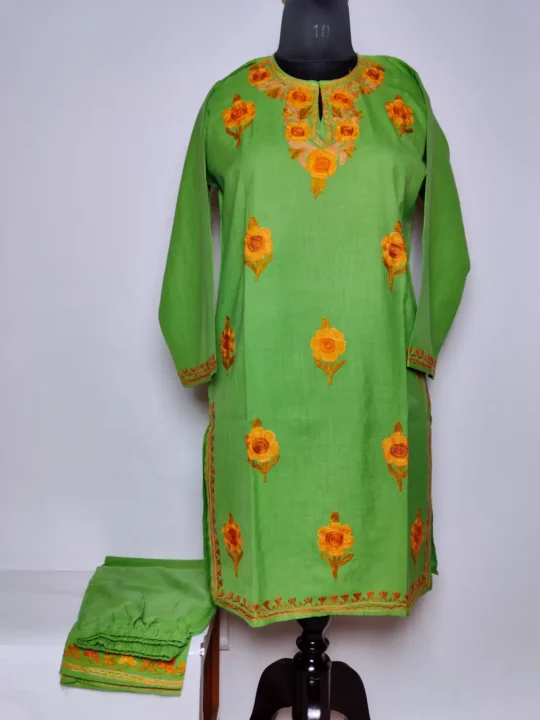 Kids fern Green Kashmiri Kurta Set in Cotton with Aari Embroidery
