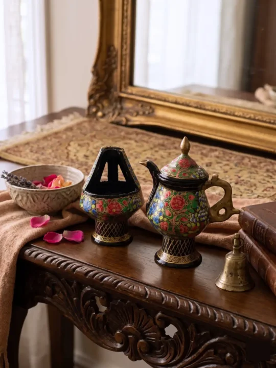 Black Kangri and Samavar Set | Kashmiri Paper Machie Craft