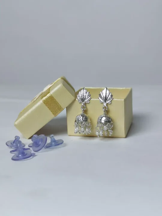 Pure Silver Earrings in Chinar Shape