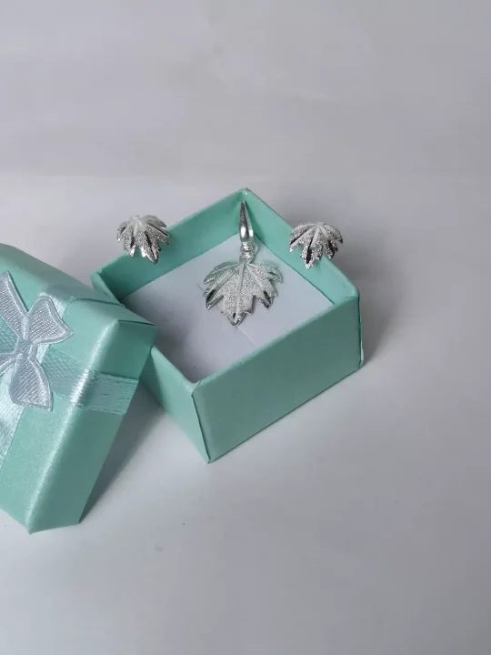 Pure Silver Earrings and Pendant in Mehrab Chinar Shape