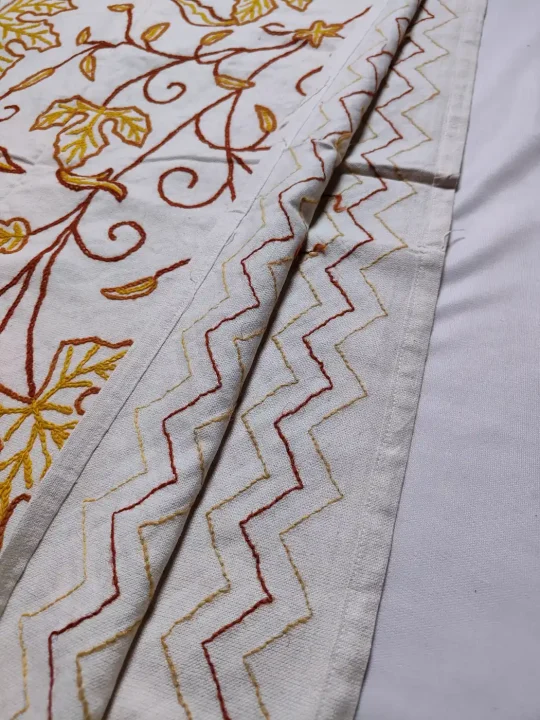 Bed and Pillow Cover with Crewel Handwork from Kashmir
