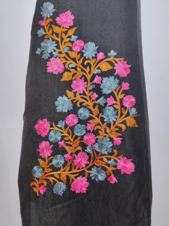 2pc Suit in Black Crush Cotton with Aari Embroidery