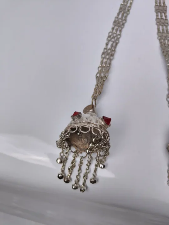 Traditional Over-the-Head Kanavaij | Long Earrings