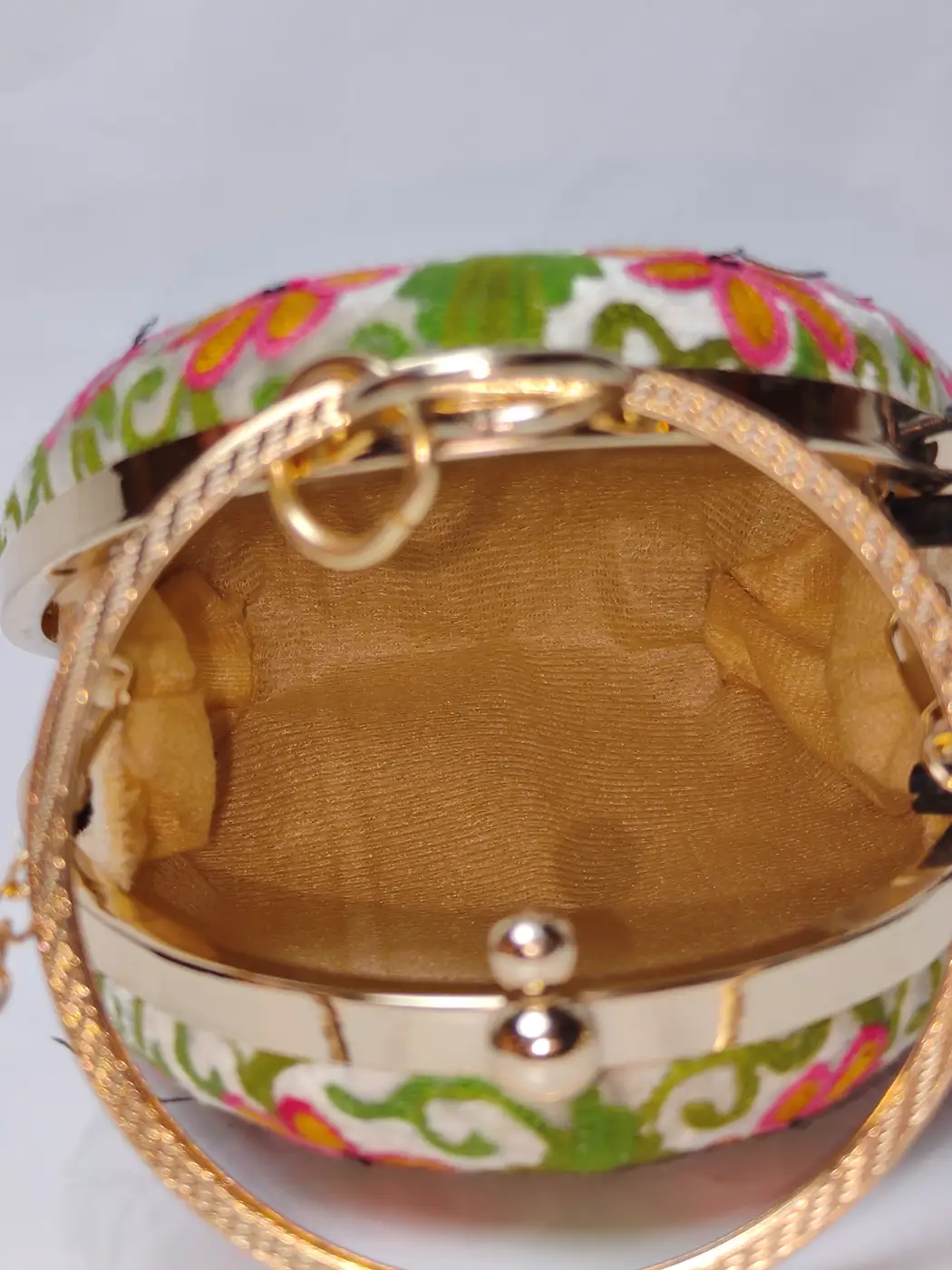 Kashmiri Cream Almond-Shaped Clutch Bag with Aari Embroidery and Sling - Image 4