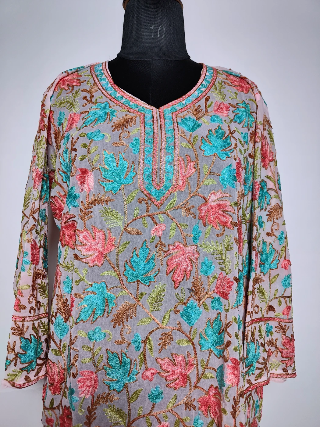 Baby Pink Kashmiri Long Kurti in Georgette with Chinari Aari Embroidery - Image 2