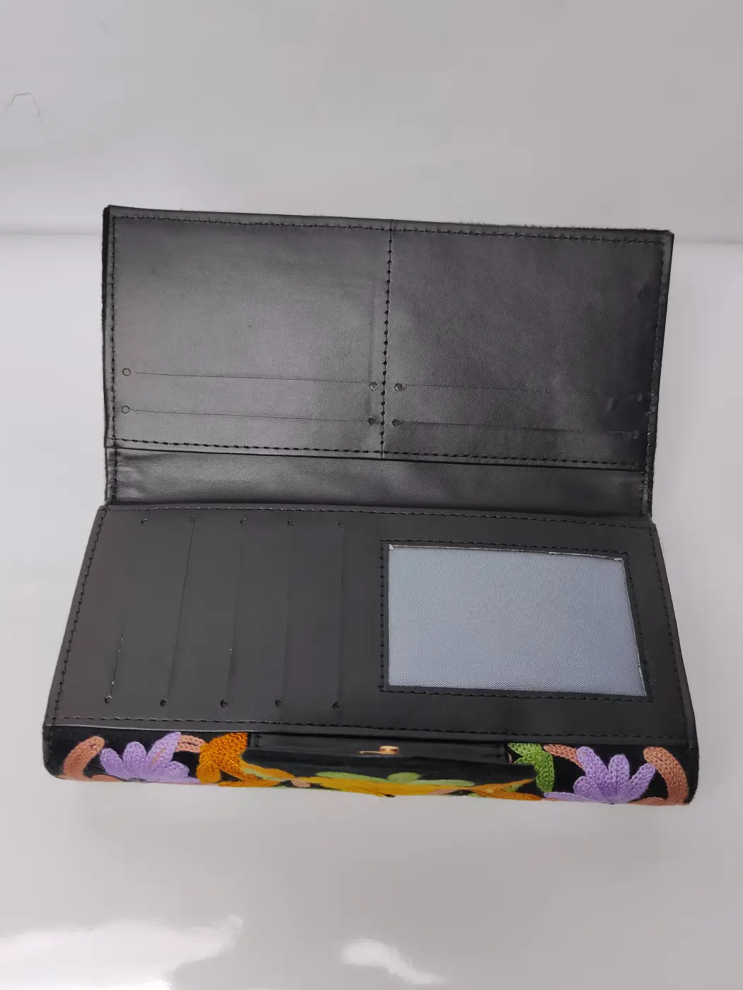 Kashmiri Grey Wallet with Aari Embroidery - Image 3