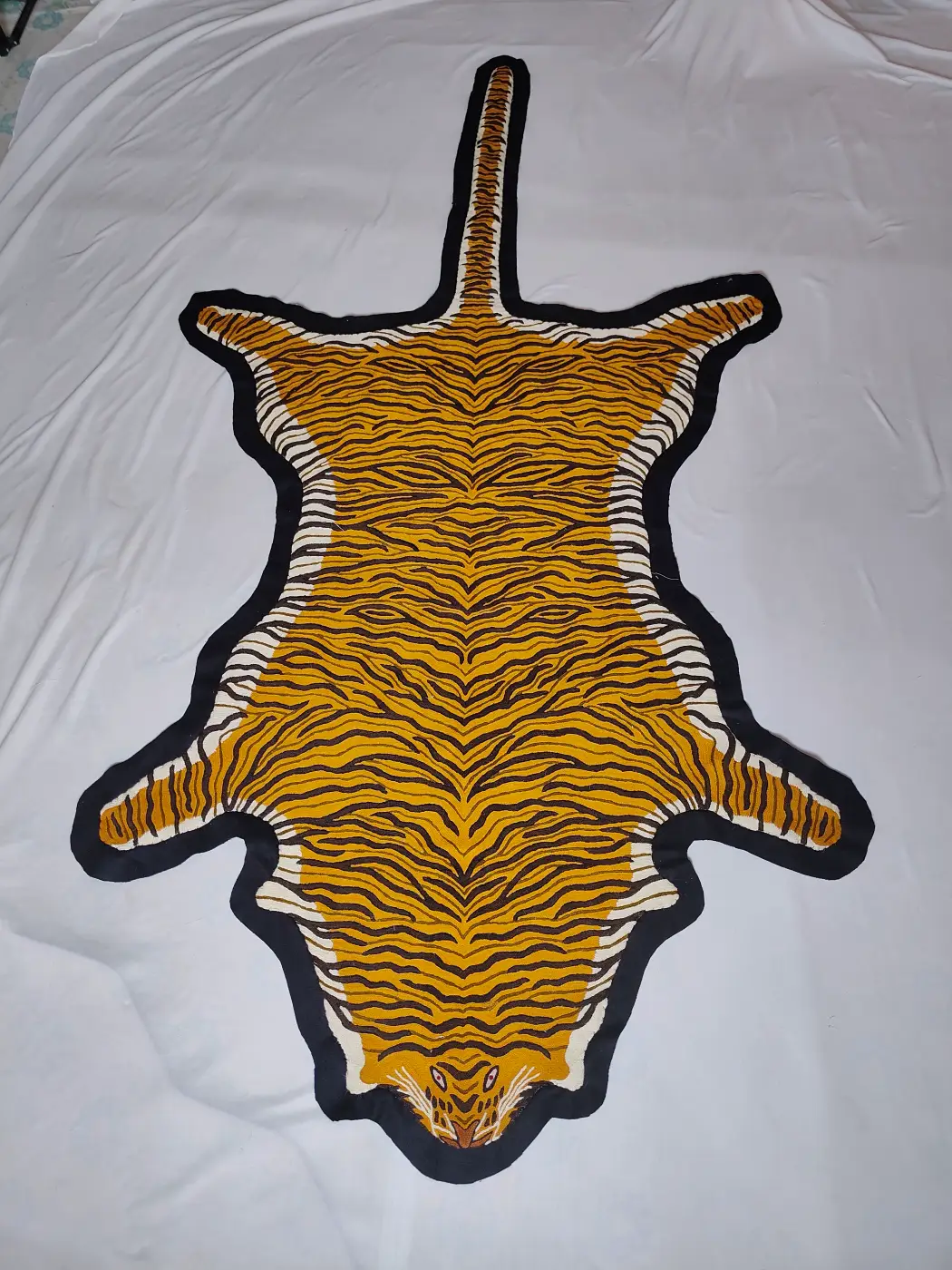 Kashmiri Handmade Tiger Rug with Wool Chain Stitch Embroidery | 8.5 x 4.4 - Image 5