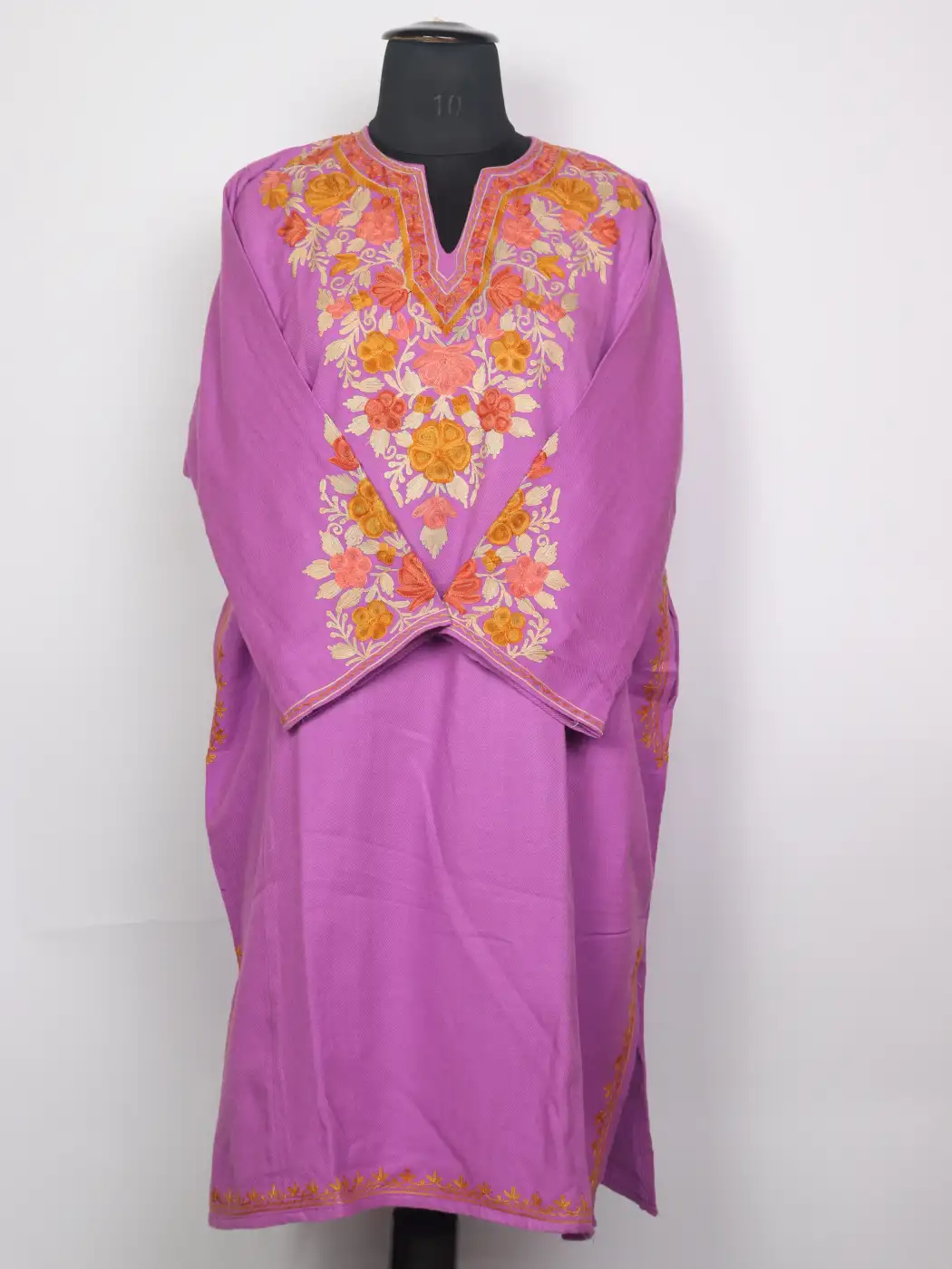 Rangrez Kashmiri Purple Cashmilon Pheran for Women with Floral Aari Sleeve Point Work
