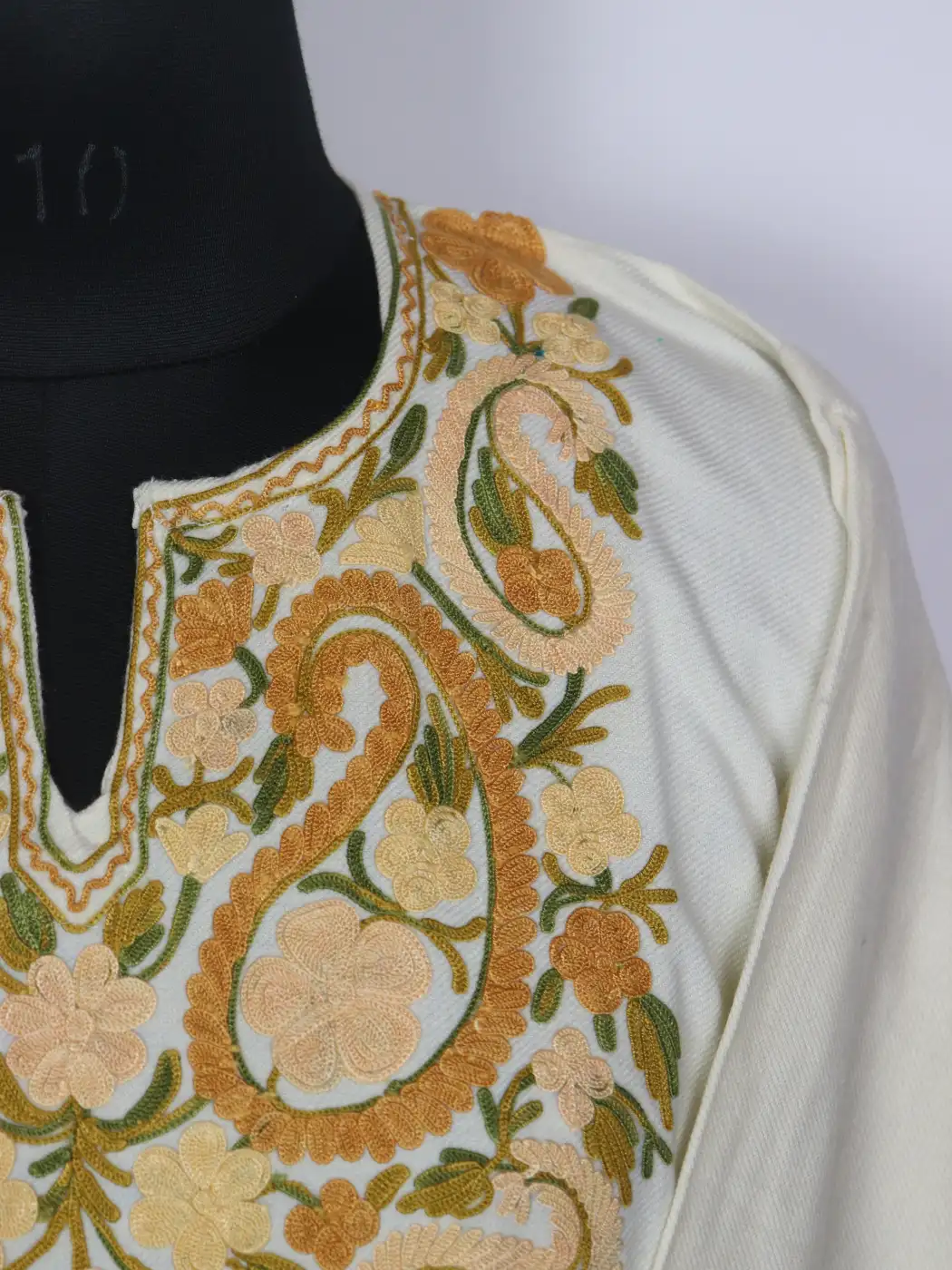 Kashmiri Meher Off-White Cashmilon Pheran for Women with Golden Aari Kadhai Sleeve Point Work - Image 3