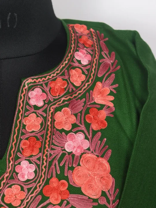 Kashmiri Gulistaan Green Cashmilon Pheran for Women with Sleeve Point Aari Embroidery - Image 3