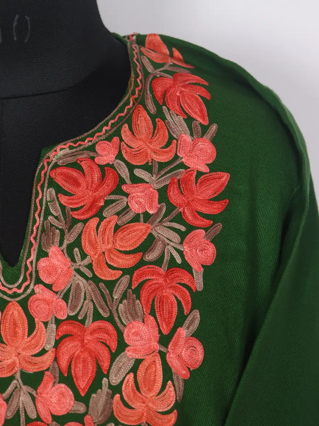 Kashmiri Green Cashmilon Rouf Pheran for Women with Sleeve Point Aari Embroidery - Image 3