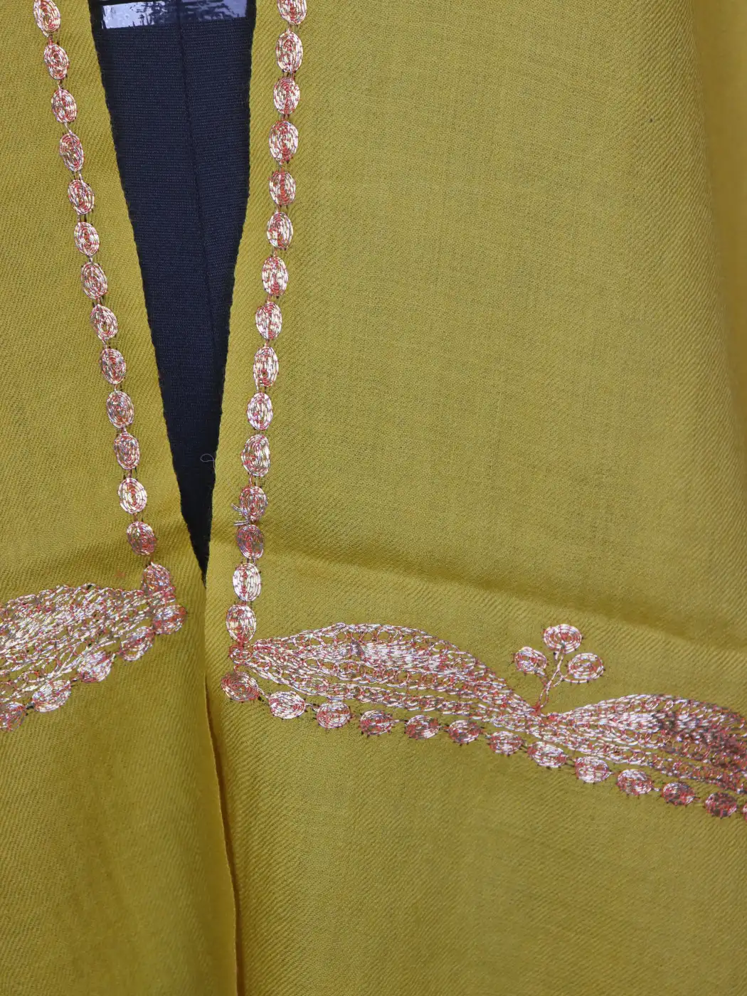 Kashmiri Mustard Toosha Stole for Women with Botte Tilla Embroidery Zareen - Image 3