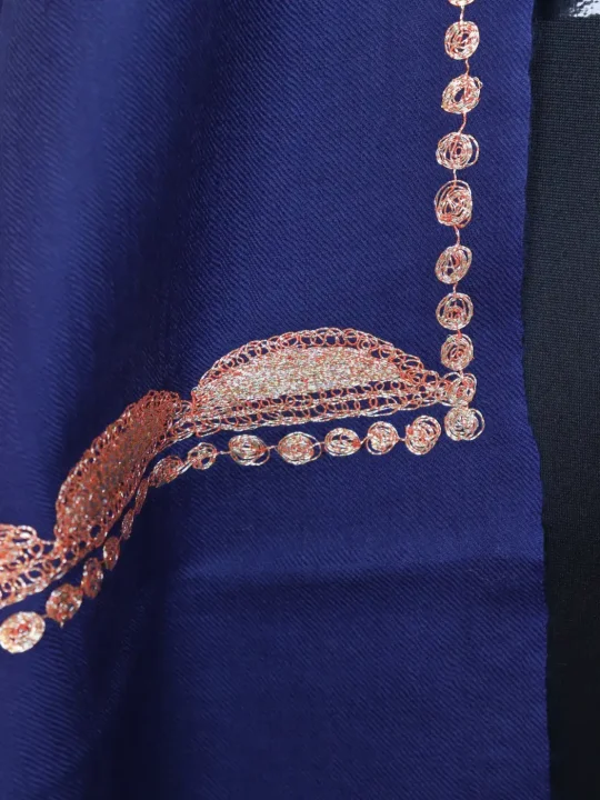 Neelam Ada Kashmiri Toosha Stole for Women with Botte Tilla Embroidery - Image 3