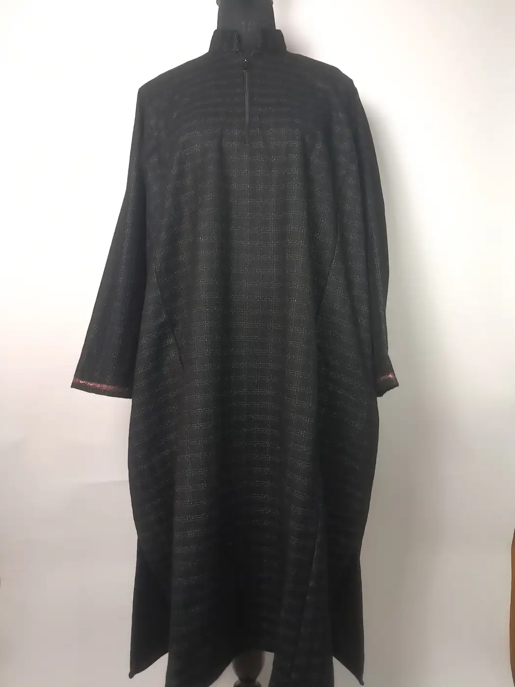 Kashmiri Tweed Shandar Black Pheran for Men