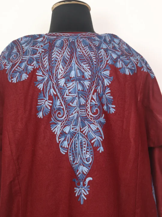 Kashmiri Gulshan Maroon Cashmilon Pheran for Women with Front Back Aari Work - Image 3