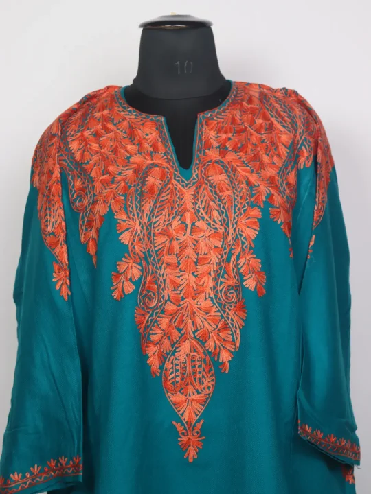 Kashmiri Oceanic Green Cashmilon Pheran for Women Aksa with Front Back Aari Work - Image 2