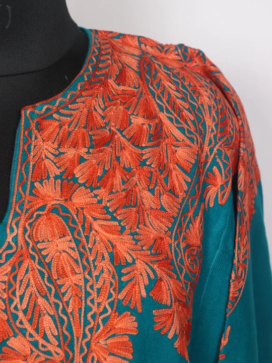 Kashmiri Oceanic Green Cashmilon Pheran for Women Aksa with Front Back Aari Work - Image 4