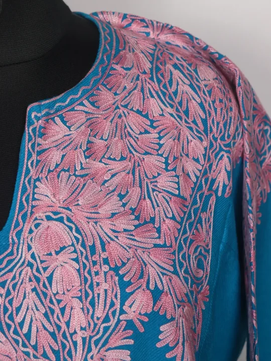 Kashmiri Fiza Cashmilon Pheran for Women with Front Back Aari Work - Image 3