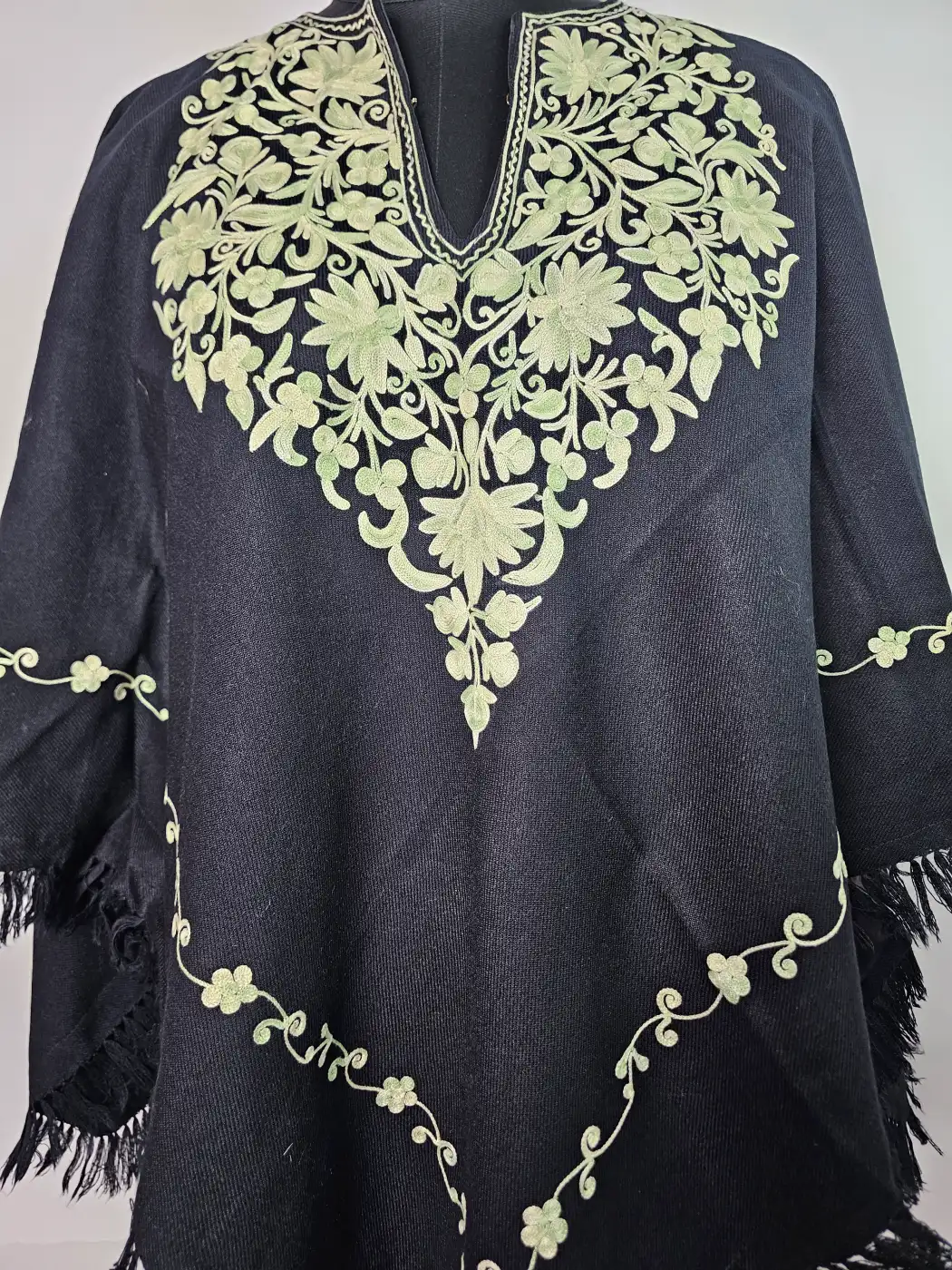 Dal-Lake Black Aari Work Kashmiri Cashmilon Wool Poncho for Women - Image 2