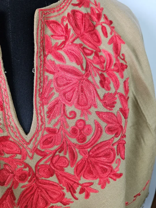 Beige Kashmiri Poncho for Women Sukoon with Aari Work - Image 3