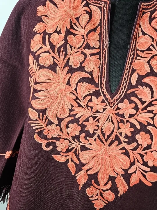 Kashmiri Gulmarg Maroon Embroidered Poncho in Cashmilon Wool - Image 3