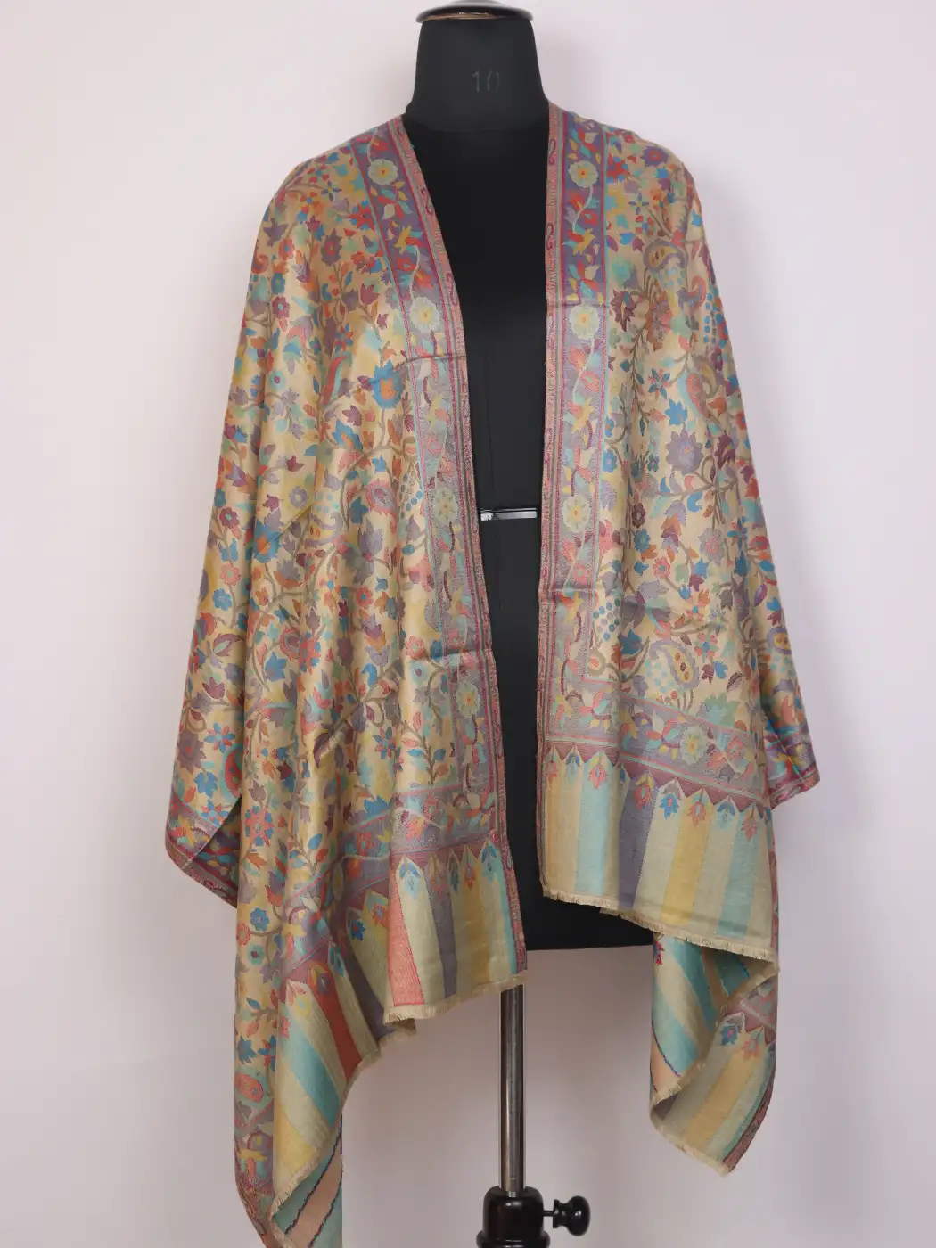 Kashmiri Kani Stole for Women | Gulbahar Beige with Delicate Floral Motifs