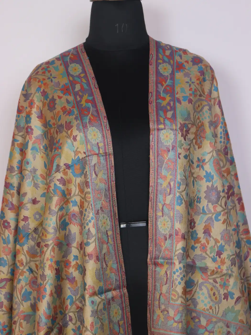 Kashmiri Kani Stole for Women | Gulbahar Beige with Delicate Floral Motifs - Image 2