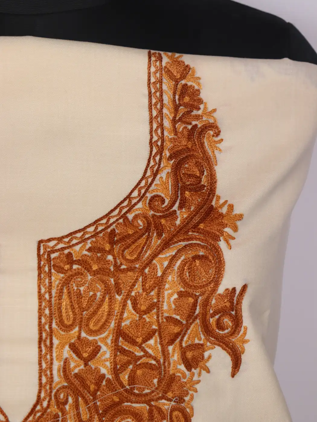 Kashmiri Ruby Cotton 2pc Unstitched Suit for Women Hoor with Hand Aari Embroidery - Image 3