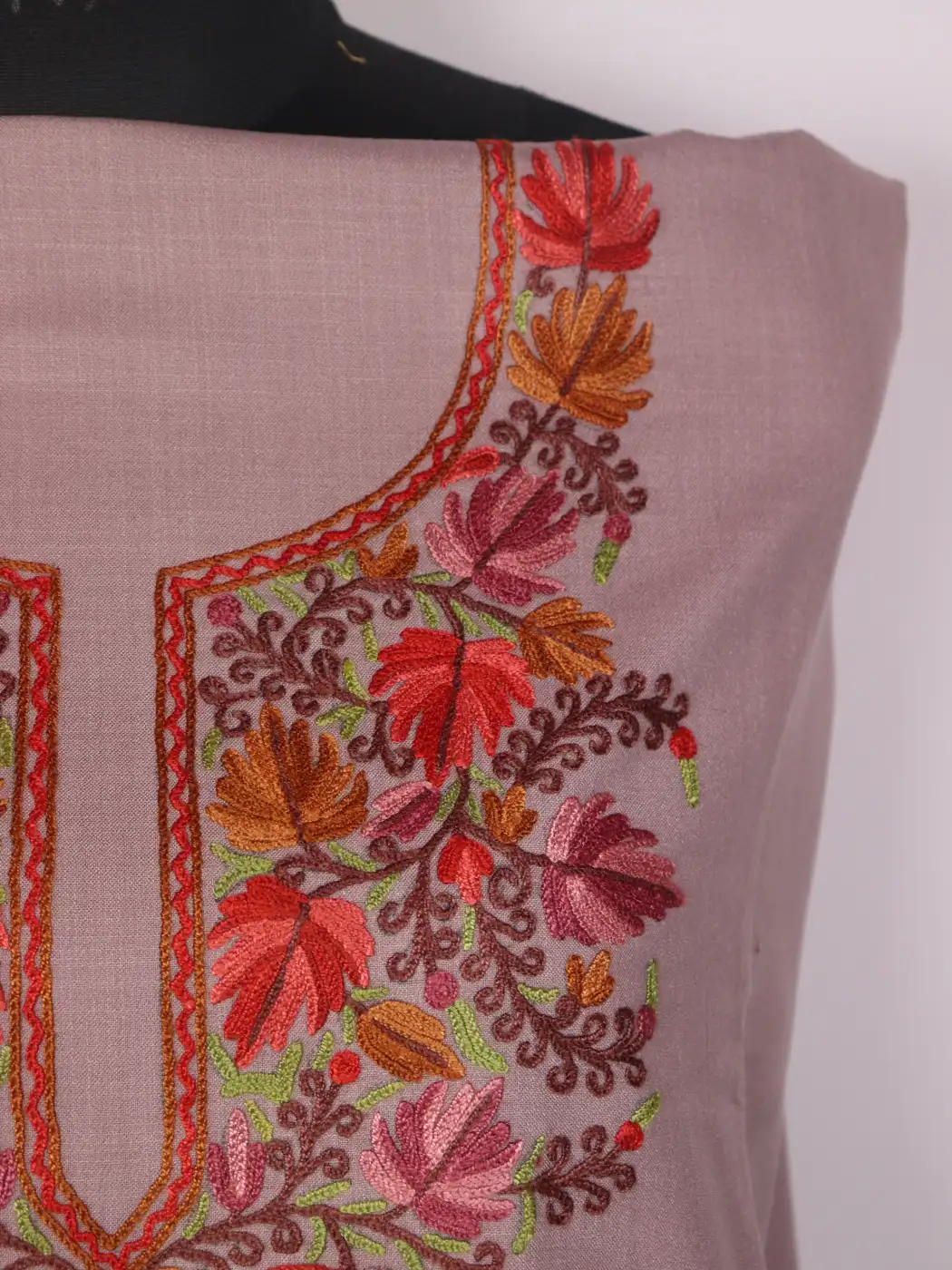 Naseem Kashmiri 2pc Suit for Women | Ruby Cotton with Hand Aari Chinar Work - Image 3