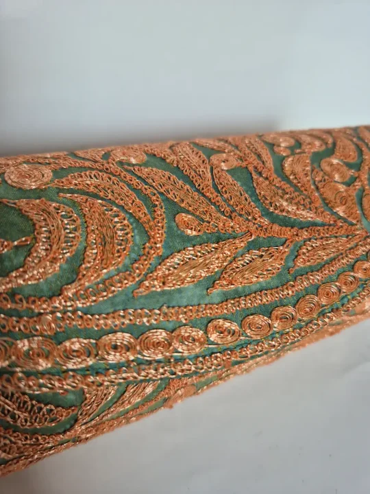 Zareena Kashmiri Silk Clutch Bag with Tilla Embroidery - Image 2