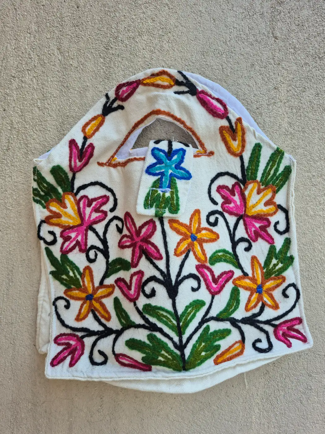Kashmiri Hand Embroidered Crewel Bag Safa Gul with Rangin Posh Naqsh