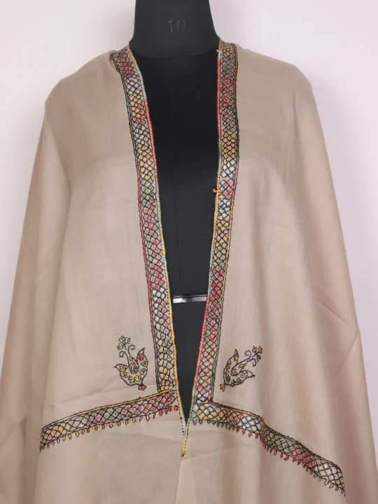 Naaz Beige Kashmiri Toosha Stole for Women with Paper Machie Style Hand Sozni Work - Image 2