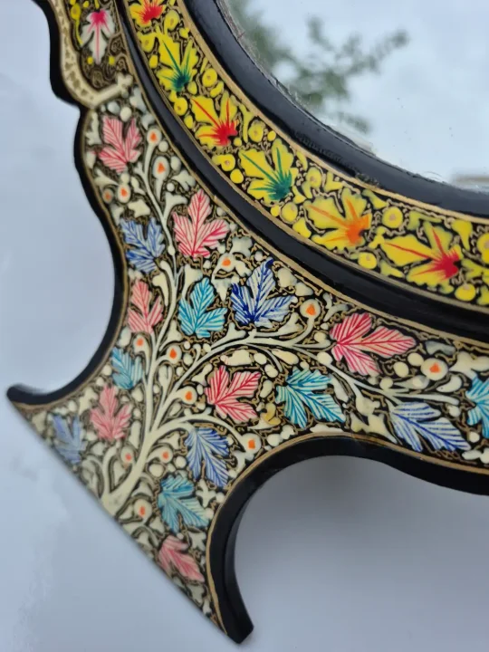 Kashmiri Aaina Paper Machie Round Mirror Sheesha - Image 3