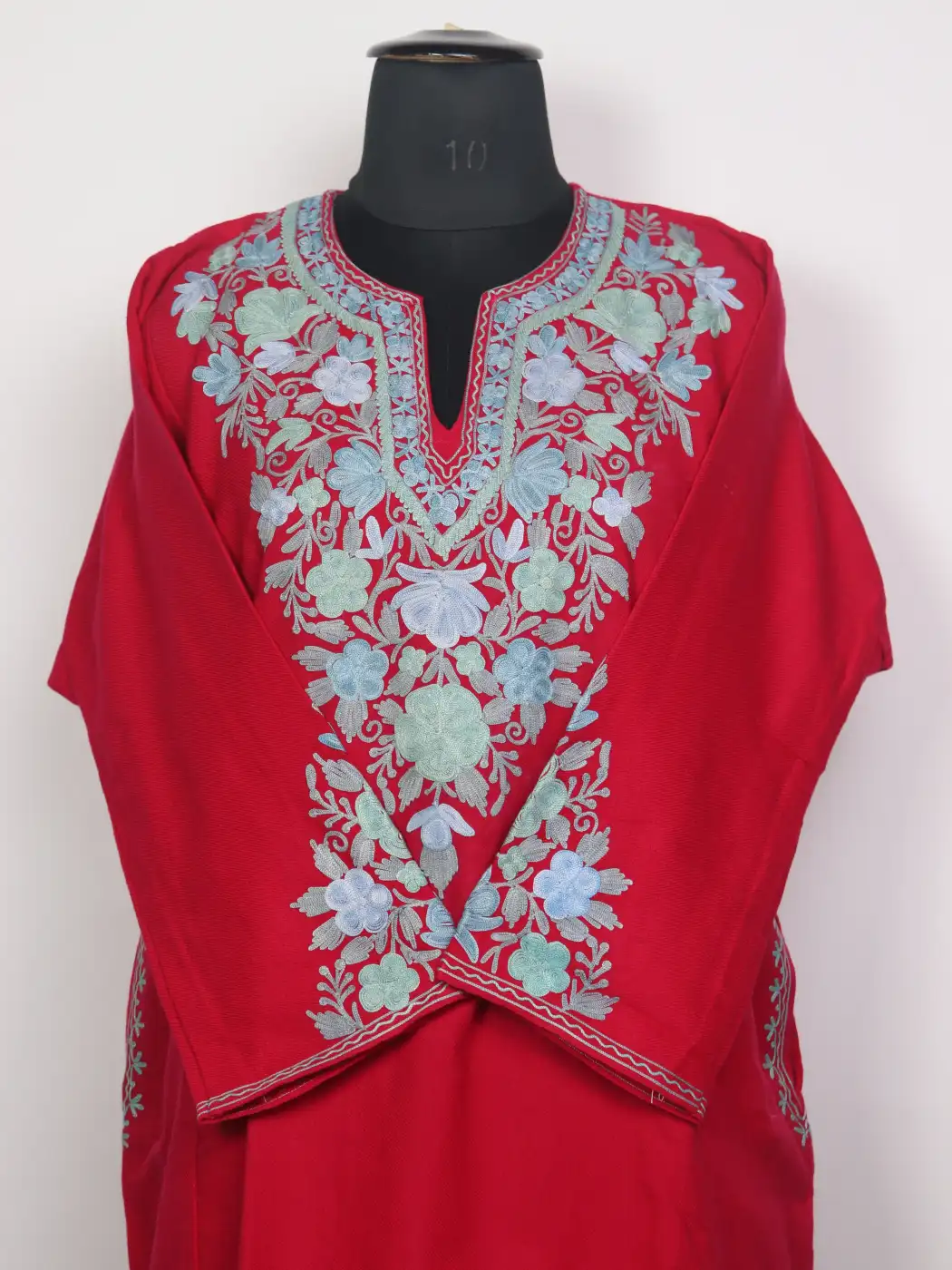 Kashmiri Pink Cashmilon Pheran for Women Roshan with Sleeve Point Aari Embroidery - Image 3