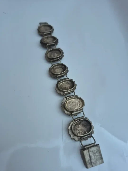 Kashmiri Handmade Naqsh Red Stone Bracelet Vintage Jewellery - Image 2