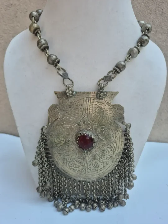 Vintage Kashmiri Habba Khatoon Handmade Pendant Necklace