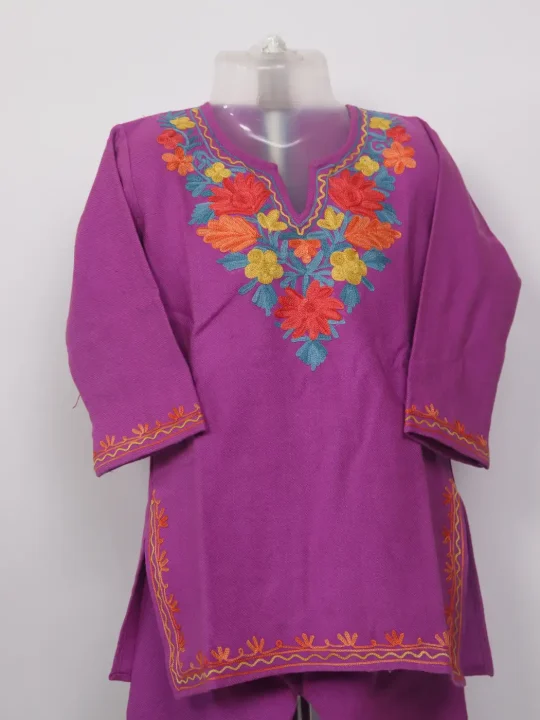 Awleen Purple Kashmiri Girls 2pc Pheran Set With Aari Work In Cashmilon Wool (2 to 3Y) - Image 2