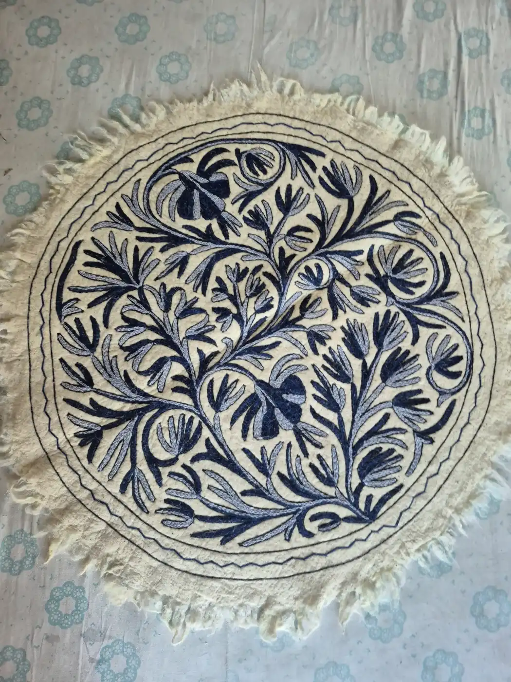 Neelkaar Kashmiri Vinework – Hand Embroidered Wool Namda 4×4 Feet