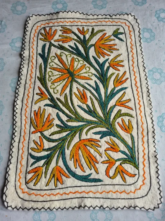 Aatish-e-Gul Hand Embroidered Namda Rug – Orange Floral Vine Design | 3×2 ft