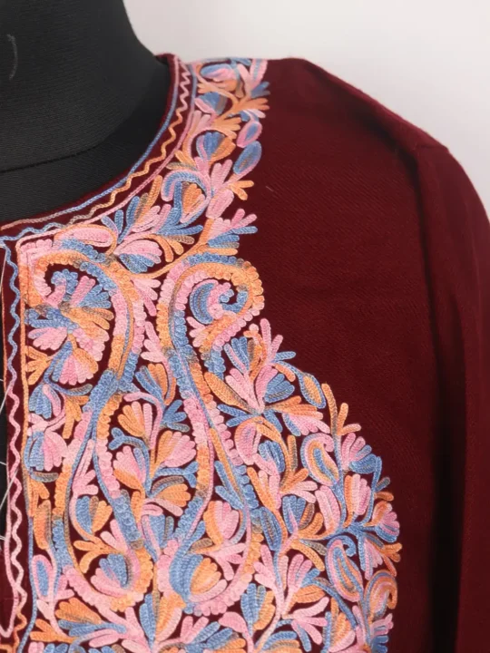 Afsana Kashmiri Aari Embroidered Maroon Cashmilon Pheran - Image 3