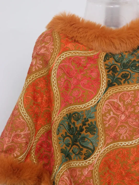 Kashmiri Shazfa Girls Poncho With Fur in Cashmilon Wool Aari Embroidery - Image 2