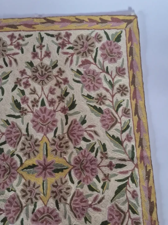 Anabia Chain Stitch Kashmiri Embroidery Wall Hanging Cream 3*2Ft - Image 2